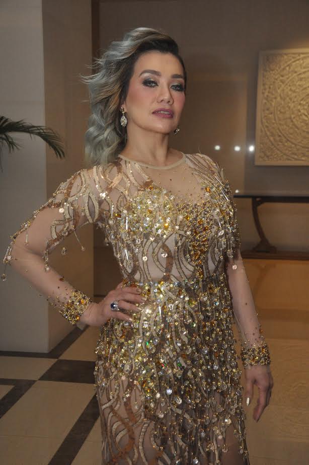 Caren Delano: Agnez Mo Hingga Krisdayanti Artis yang Kooperatif