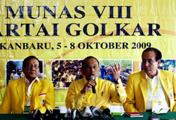 Airlangga Atau Bamsoet?