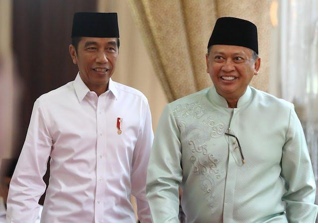 Airlangga Atau Bamsoet?