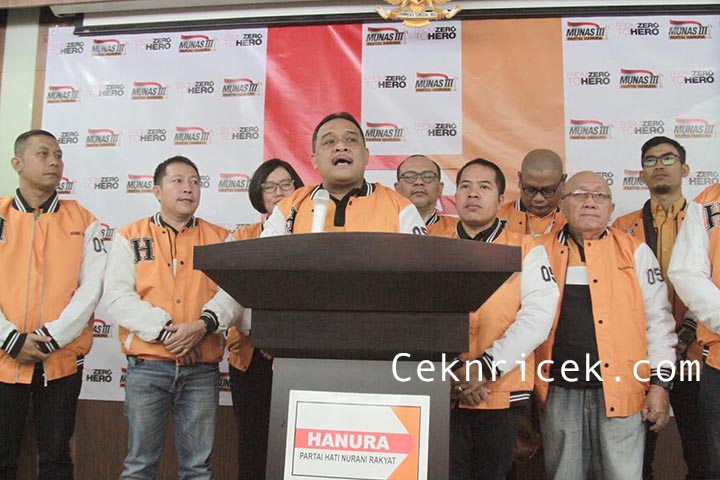 Tanpa Wiranto, Partai Hanura Percepat Munas 17-19 Desember 2019