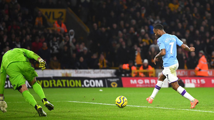 Comeback Dramatis Wolverhampton Taklukkan 10 Pemain City