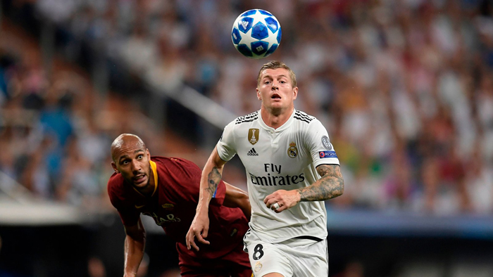 Robbie Williams Rayu Toni Kroos untuk Gabung MU