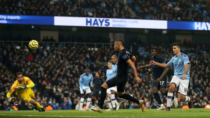 Dua Gol Gabriel Jesus Beri Ancelotti Kekalahan Perdana Bersama Everton
