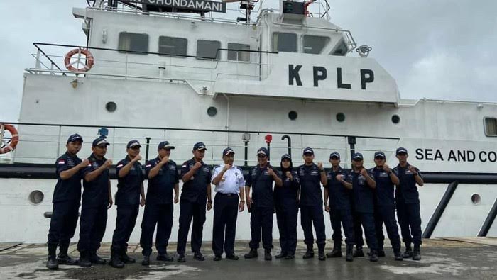 Panglima Perintahkan TNI AL Halau Maling Ikan di ZEE