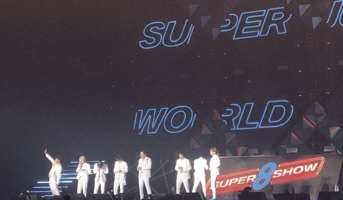 super show 8