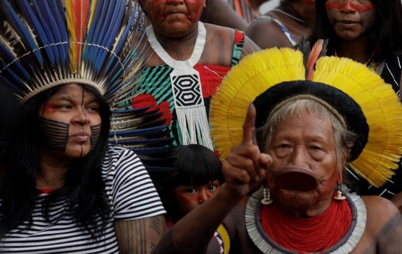 Suku-Suku di Amazon Tentang Langkah Pemerintah Brazil Rusak Hutan 