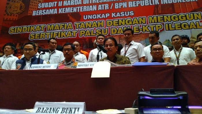 Melibatkan 'Notaris', Mafia Properti Dibekuk Aparat Polda Metro Jaya