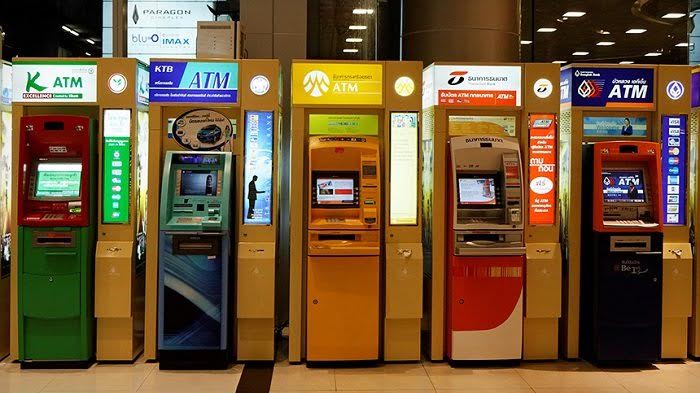 Tiga Pilihan Bagi Bank Gurem