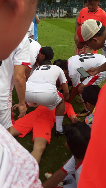 Legenda Sepak Bola Ricky Yacobi Meninggal Dunia