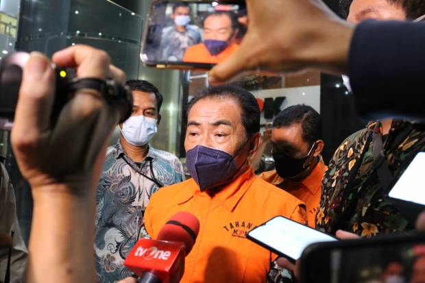 KPK Tahan Bupati Banjarnegara,''Pesta Telah Usai''