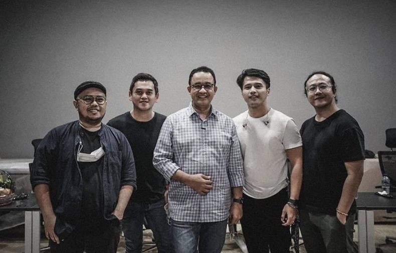 Saling Puji Nidji dan Anies di Stadion Internasional Jakarta 