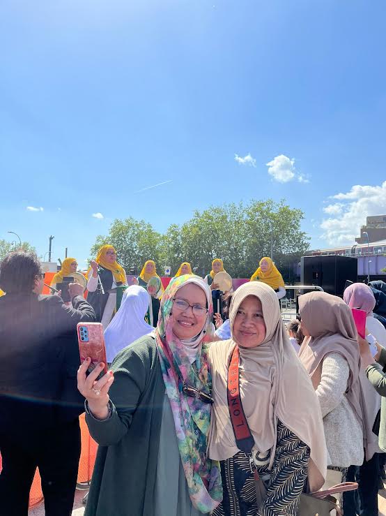 Annissaa Rebana Sukses di Festival Eid London