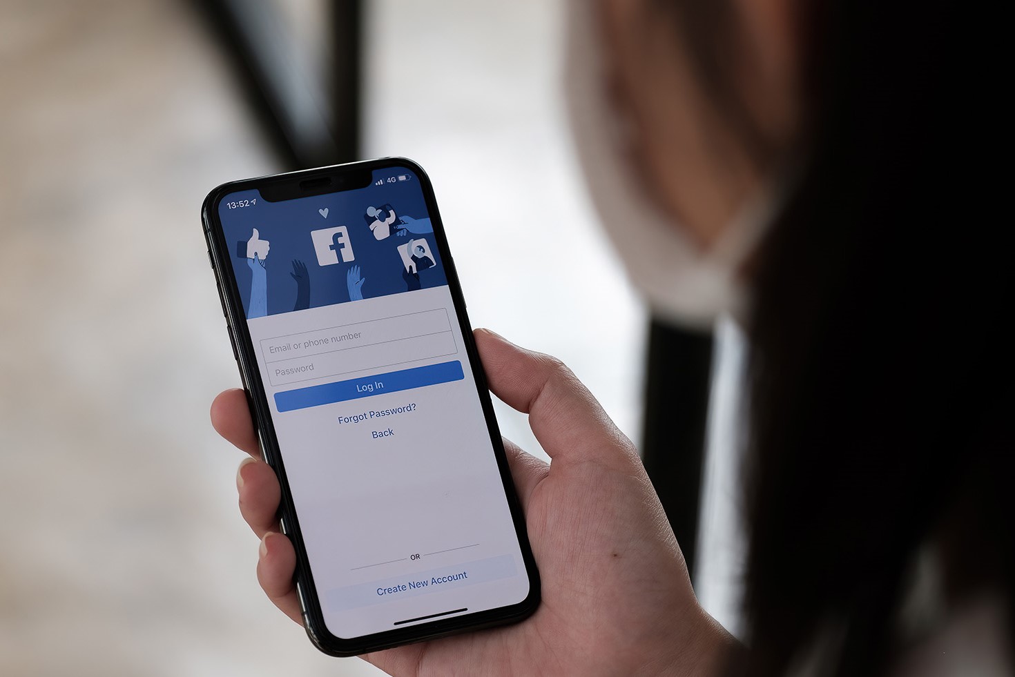 Facebook Uji Fitur Baru, Satu Akun Bisa Tampung Lima Profil 