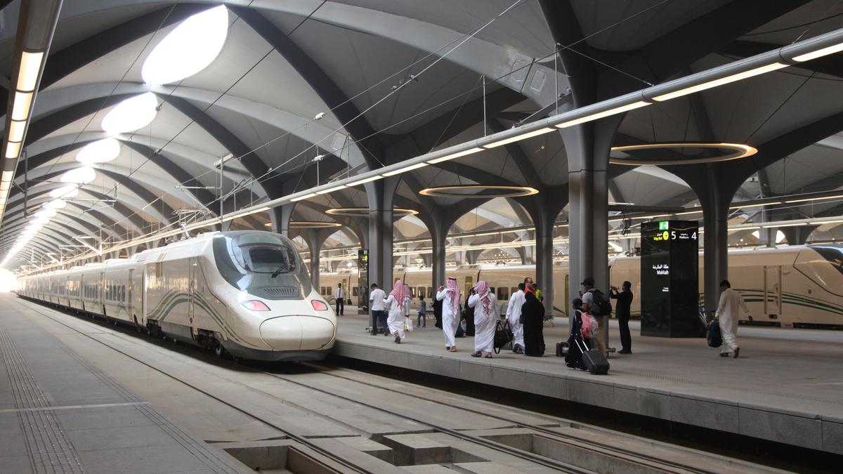 AS-Arab Saudi Bahas Proyek Kereta Api untuk Hubungkan Timur Tengah