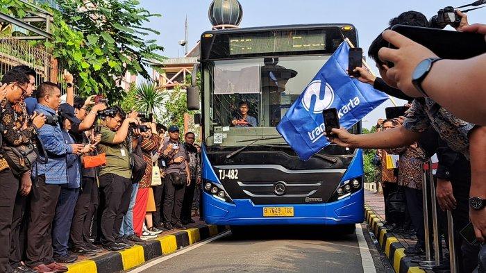 Transjabodetabek Rute P11 Bogor-Blok M Resmi Beroperasi