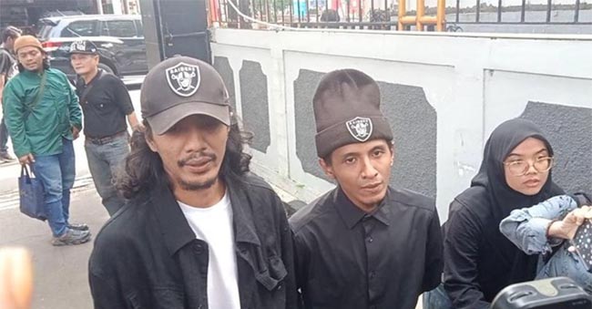 Vadel Badjideh Hadiri Sidang Perdana Terkait Kasus Asusila Anak