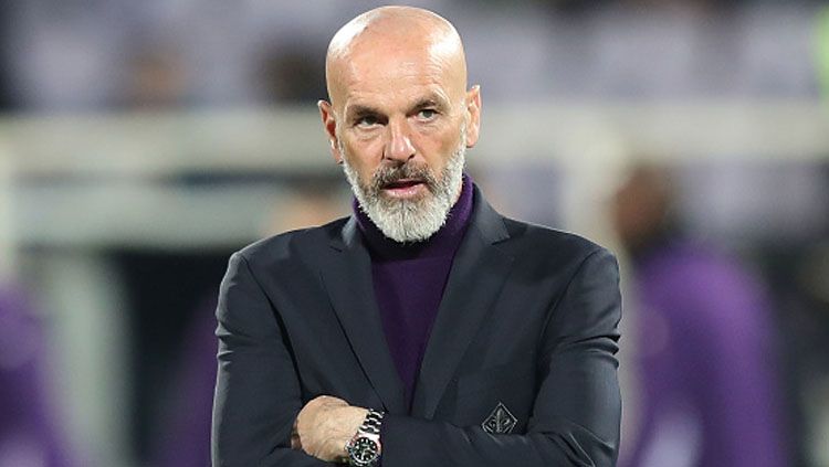 Al Nassr Pecat Pelatih Stefano Pioli